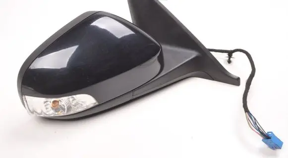 Volvo V50 Front door electric wing mirror 