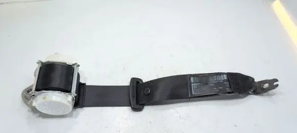 Volkswagen PASSAT B7 Rear seatbelt 3C9857806J