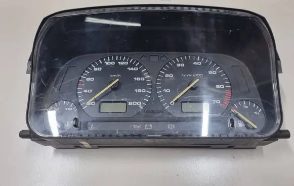 Volkswagen Golf III Speedometer (instrument cluster) 5392324740