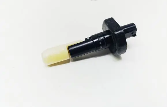 Mercedes-Benz E W211 Windshield washer fluid level sensor 2205400045