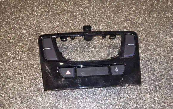 Climate control/heater control trim