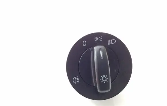 Volkswagen Tiguan Light switch 1K0941431BB