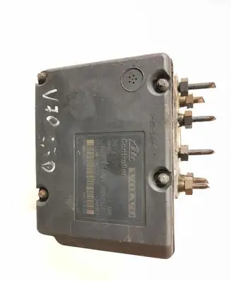 Volvo V70 ABS Pump 8619538