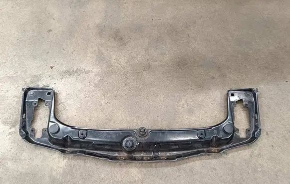 BMW 4 F32 F33 Top upper radiator support slam panel 7245786