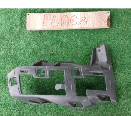 Peugeot 5008 II Front bumper mounting bracket 9814784280