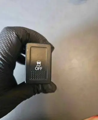 Traction control (ASR) switch