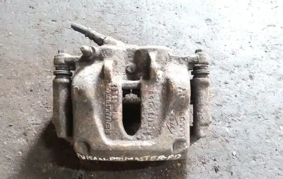 Nissan Primastar Front brake caliper