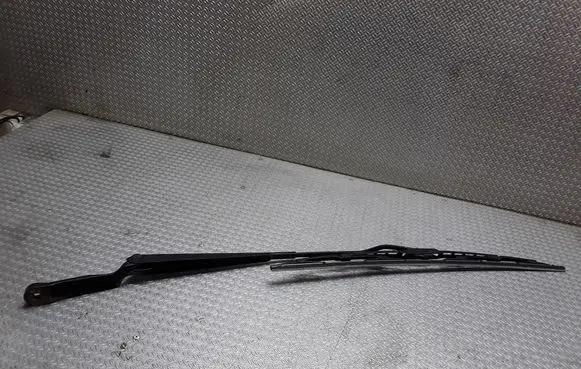 Volkswagen Golf IV Windshield/front glass wiper blade 1J1955409