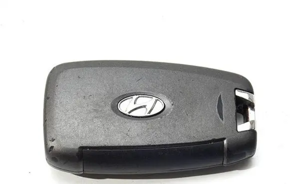 Hyundai i30 Ignition key/card 