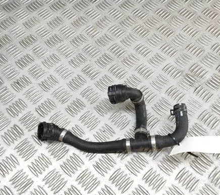 BMW X2 U10 Engine coolant pipe/hose 8478451