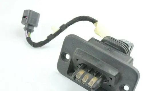 Volkswagen Caddy Front door sensor coupe 2K0971692B