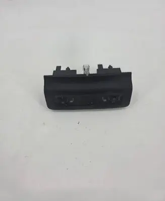 Audi A4 S4 B6 8E 8H Seat heating switch 