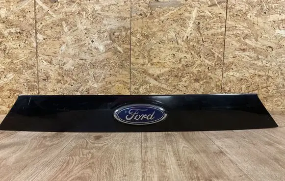 Ford Mondeo MK IV Tailgate trim BS71402B34 402B34