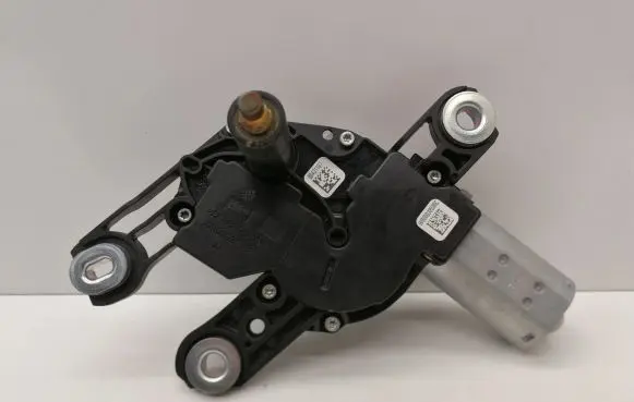 Volkswagen Golf VII Rear window wiper motor 5G0955711