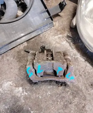 Smart ForTwo I Front brake caliper 