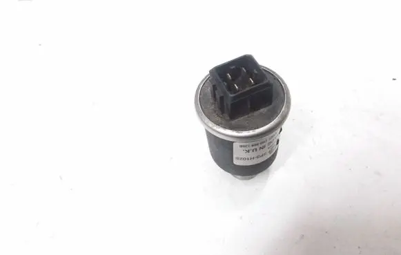 Volkswagen Transporter - Caravelle T4 Air conditioning (A/C) pressure sensor 1H0959139B