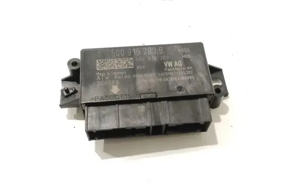 Skoda Octavia Mk3 (5E) Parking PDC control unit/module 5Q0919283B