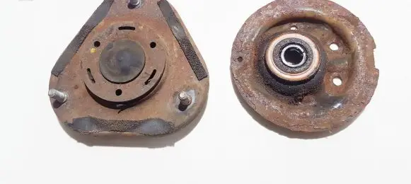 Toyota Corolla Verso AR10 Coil spring mount 