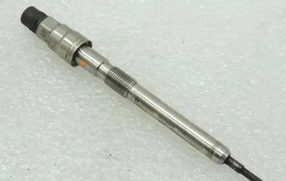 BMW 3 F30 F35 F31 Glow plug 8518215 12238518215