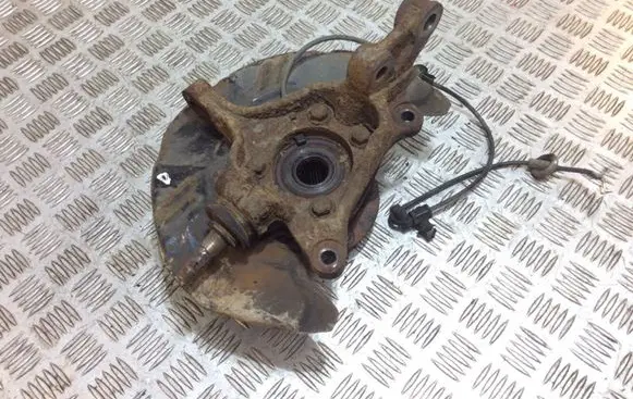 Subaru Legacy Front wheel hub