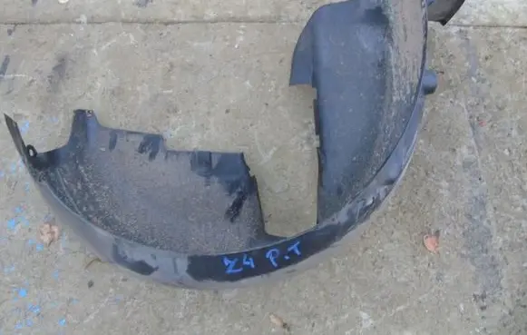 BMW Z4 E85 E86 Rear arch fender liner splash guards