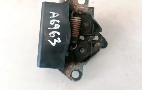 Mazda 323 Engine bonnet/hood lock/catch