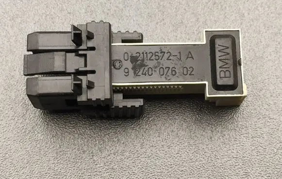 BMW 1 F20 F21 Brake pedal sensor switch 924007602