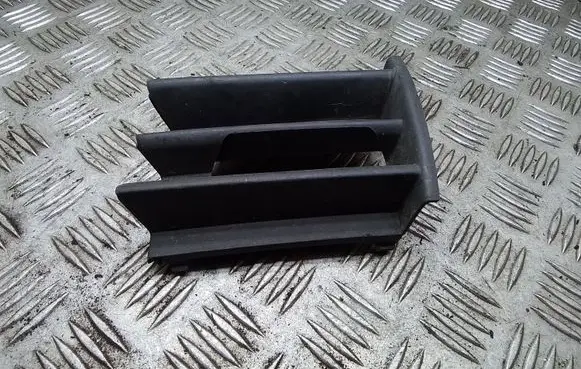 Skoda Octavia Mk2 (1Z) Front bumper lower grill 1Z0853665