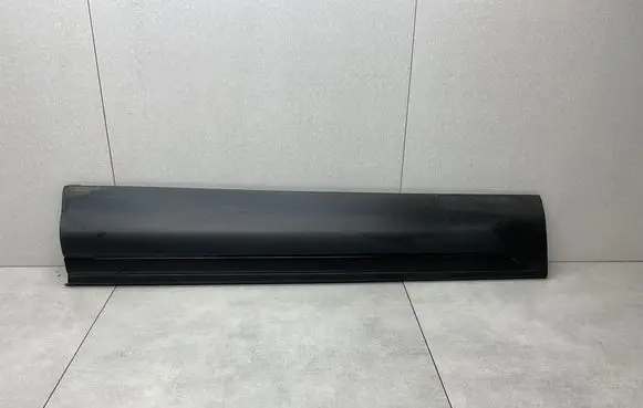 Land Rover Range Rover Evoque L538 Front door trim (molding) BJ3221065BJ