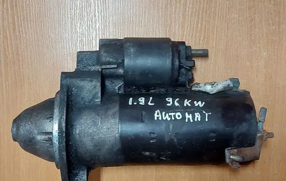 Volkswagen PASSAT B5.5 Starter motor