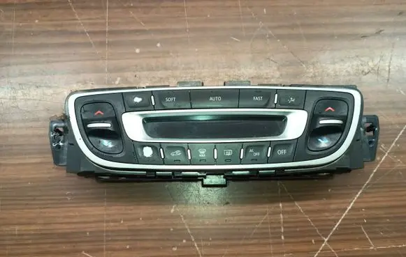 Renault Scenic III - Grand scenic III Climate control unit 275100026r e1059017