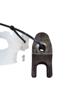 Volvo V40 Fuel Injector clamp holder 