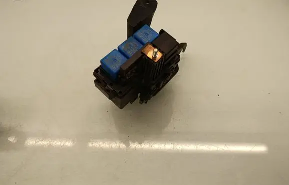 KIA Rio Fuse module 1879001034