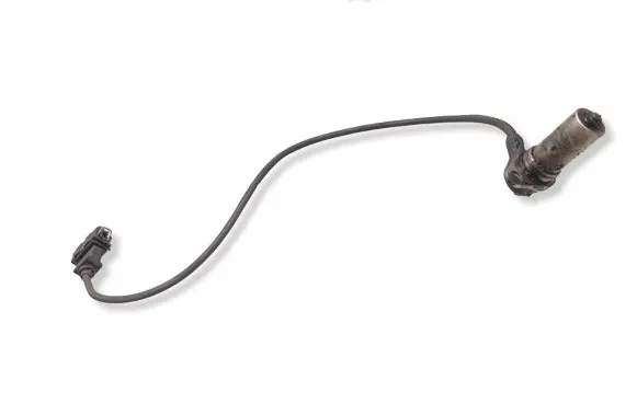 Audi A4 S4 B5 8D Crankshaft position sensor 028907319B