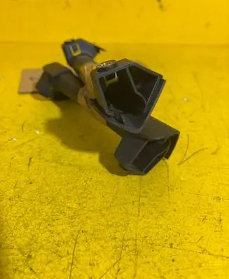 Opel Astra J Tailgate strut 