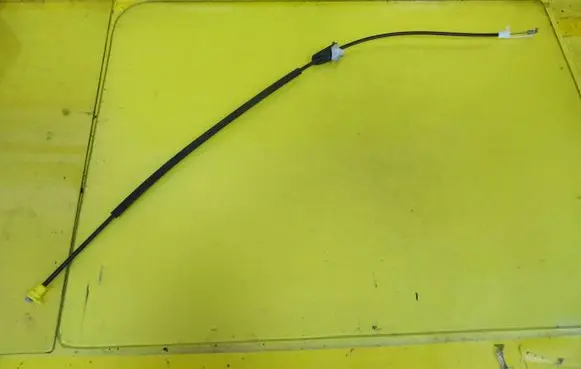 Citroen C4 I Front door cable line 