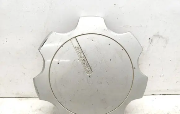 Volkswagen PASSAT B4 R14 wheel hub/cap/trim 357601147A