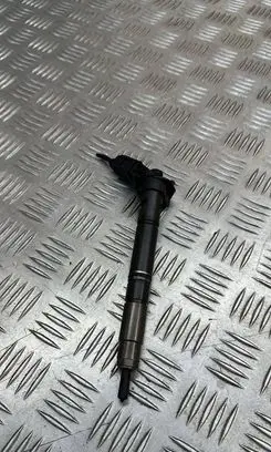 Audi A8 S8 D5 Fuel injector 059130277FE