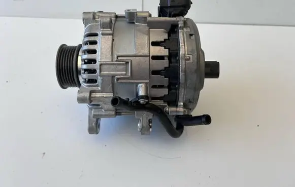 Volkswagen PASSAT B9 Generator/alternator 05E903019F