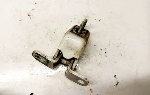 Opel Agila B Front door upper hinge 