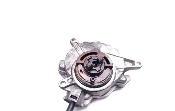 Honda CR-V Vacuum pump 36300-RL0-G012-M2