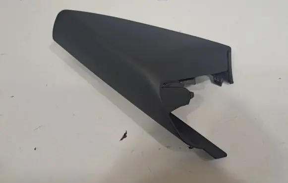 BMW X4 G02 Front door glass trim molding 7423143