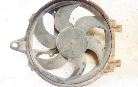Ford Fiesta Radiator cooling fan shroud 89fb8600ba