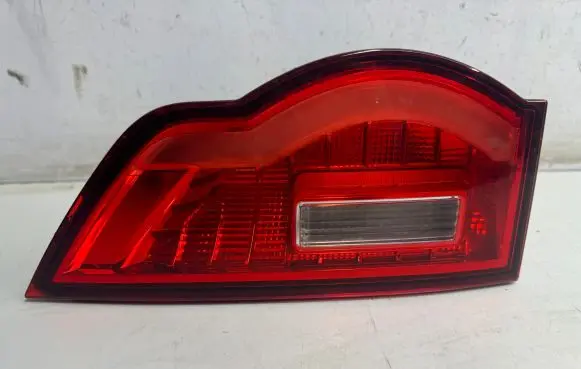 Jaguar F-Pace Tailgate rear/tail lights HK8315K273