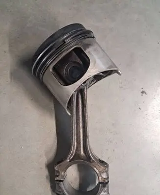 Mercedes-Benz S W126 Piston 1170303318