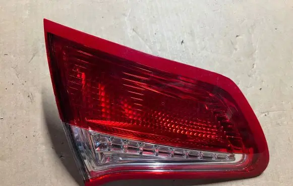 Citroen C4 II Tailgate rear/tail lights 000043823404