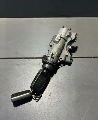 Audi A4 S4 B6 8E 8H Ignition lock 4b0905851g