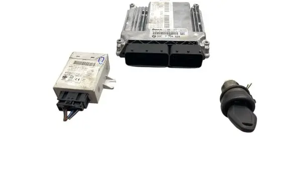 Engine ECU kit and lock set