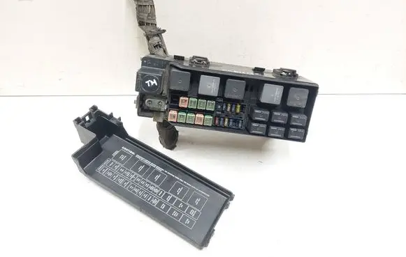 Chrysler PT Cruiser Fuse box set 72545188 16238 4794873AA