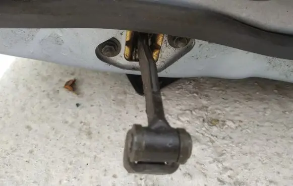 Volvo V70 Front door check strap stopper 